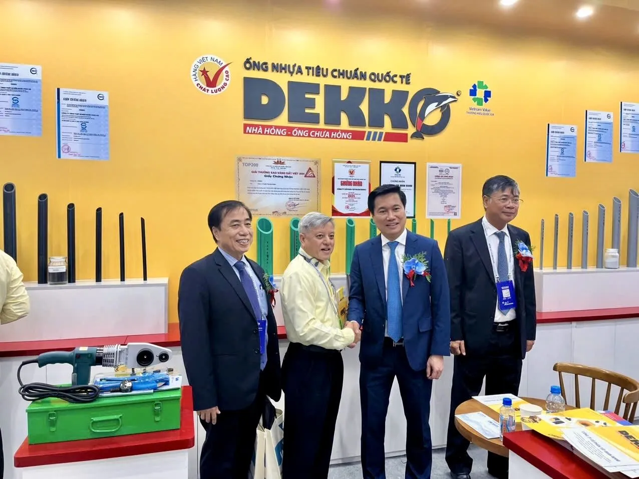 Tập đoàn DEKKO vinh dự đón đoàn Hội Cấp thoát nước Việt Nam tới tham quan