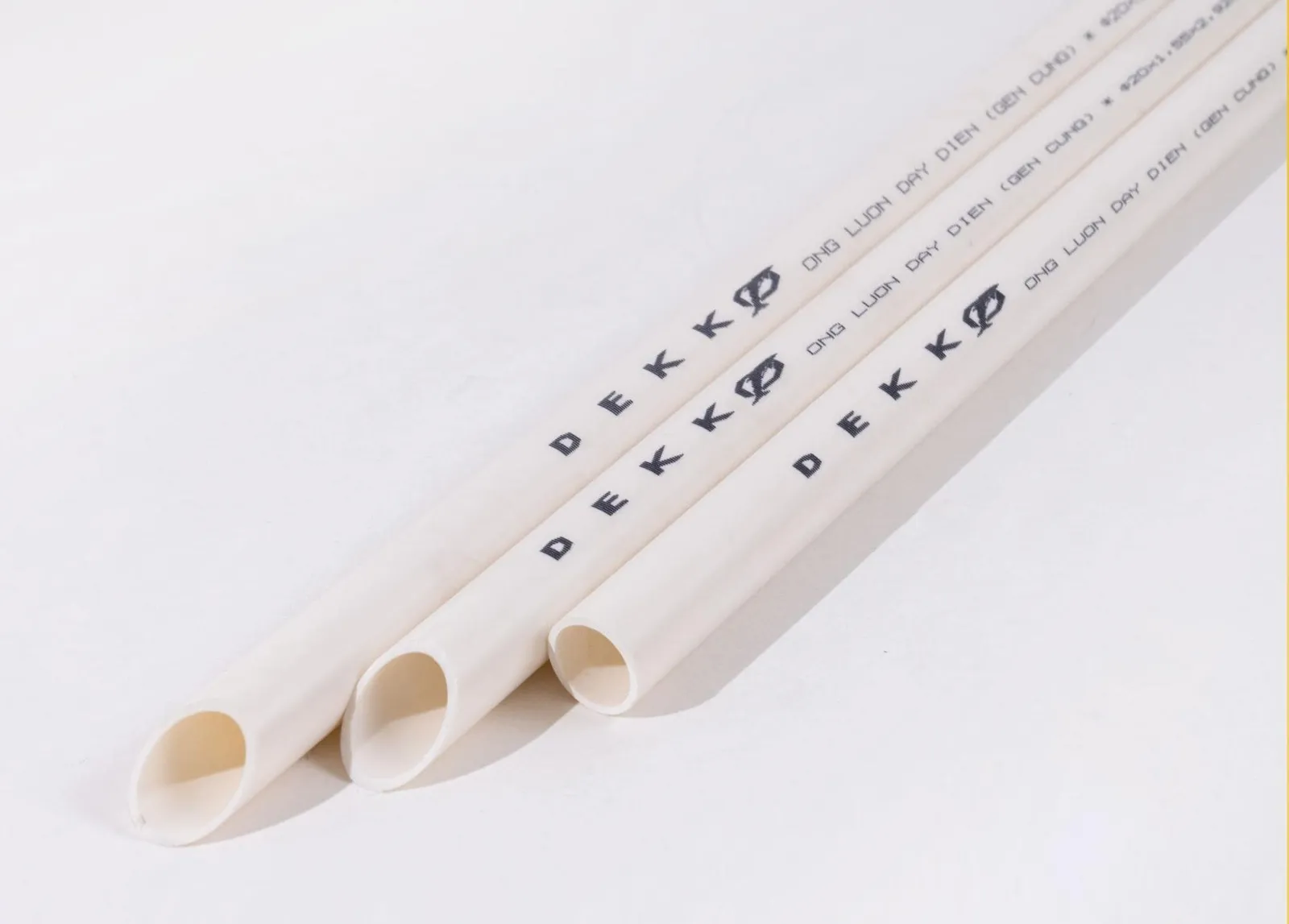 Ống PVC chống cháy Dekko có tuổi thọ cao