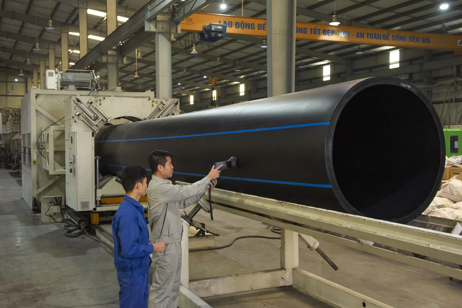 Quy trình sản xuất ống nhựa HDPE tại Dekko