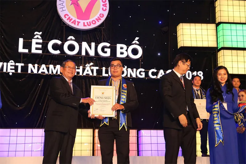  Dekko được trao giải chứng nhận sản phẩm chất lượng cao